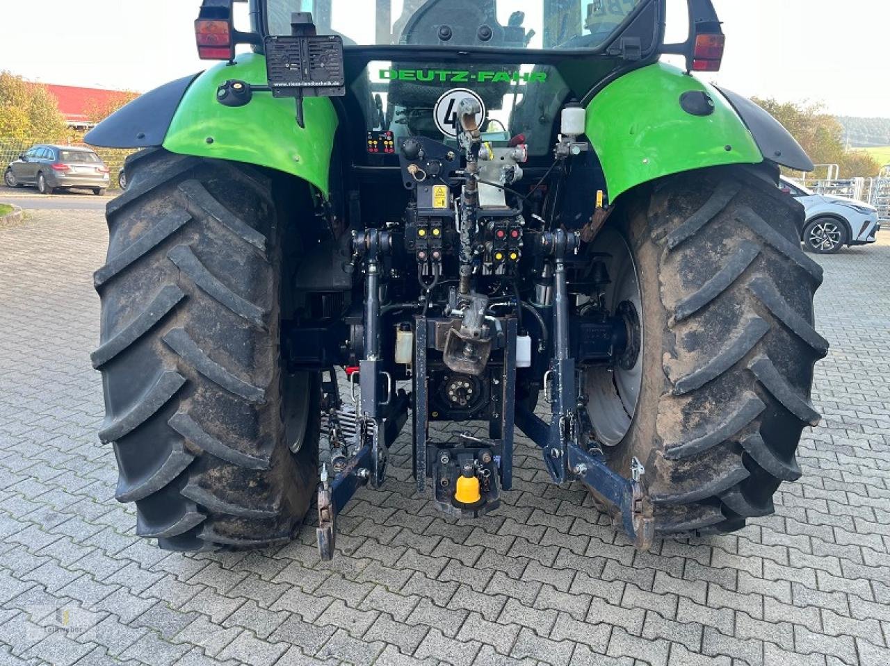 Traktor des Typs Deutz-Fahr Agrotron M 420 Profi Line, Gebrauchtmaschine in Neuhof - Dorfborn (Bild 5)