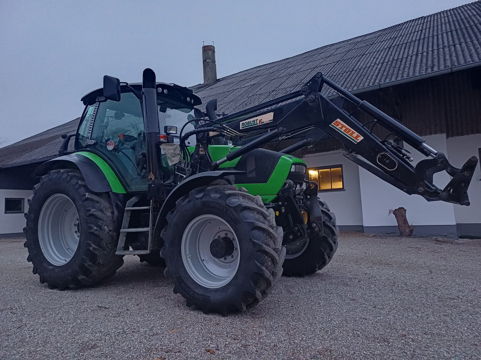 Traktor Türe ait Deutz-Fahr Agrotron M 625, Gebrauchtmaschine içinde Altomünster (resim 5)