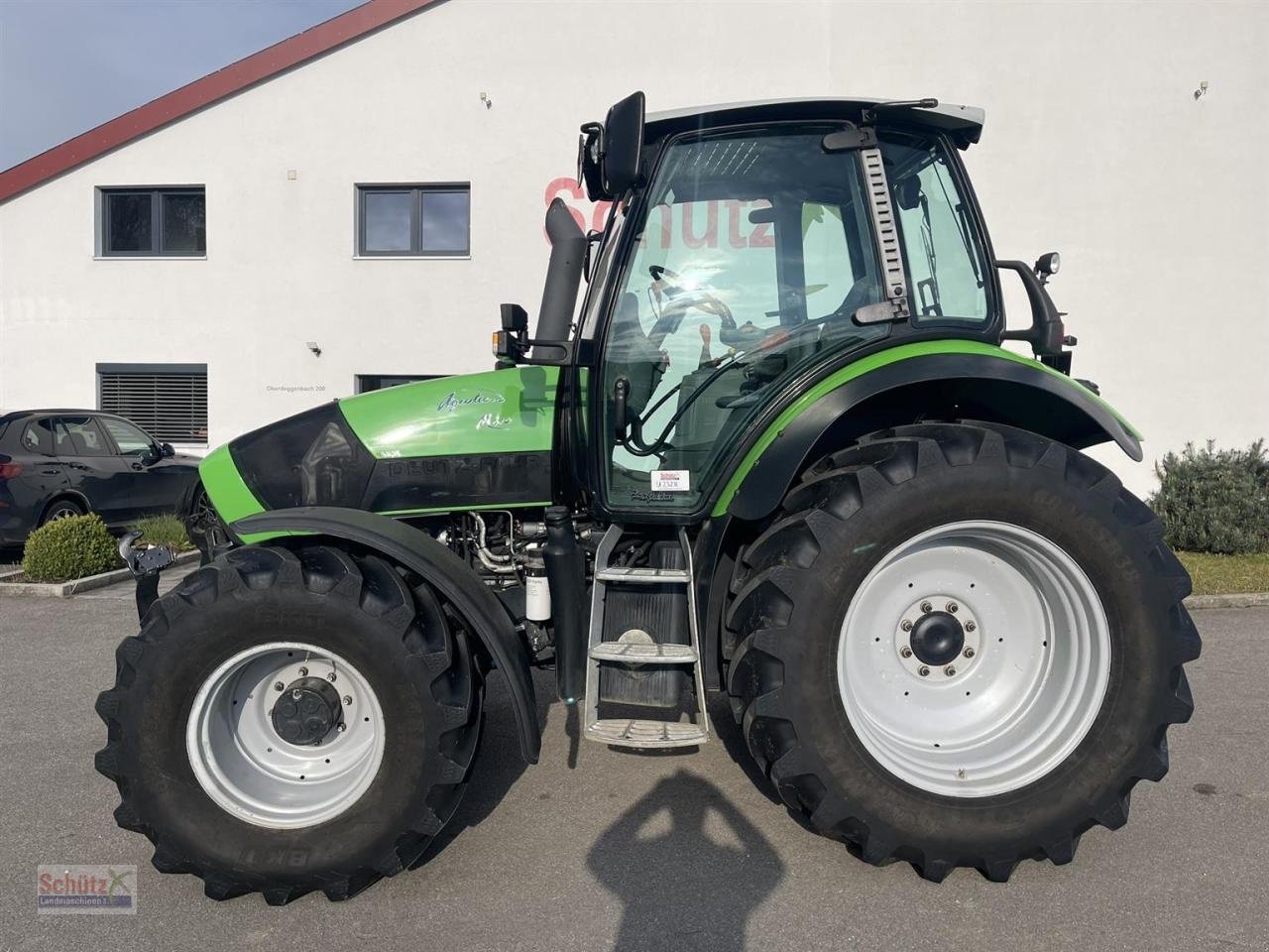 Traktor des Typs Deutz-Fahr Agrotron M410 FZW / Motor neu, Gebrauchtmaschine in Schierling (Bild 2)