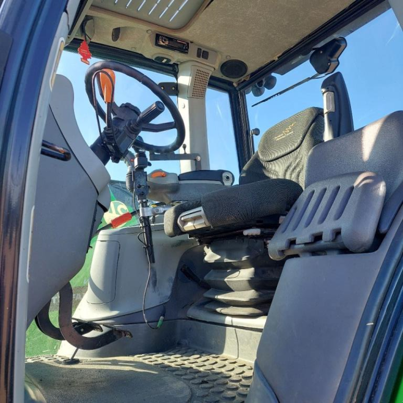 Traktor typu Deutz-Fahr AGROTRON TTV 420, Gebrauchtmaschine w ST FLOUR (Zdjęcie 4)