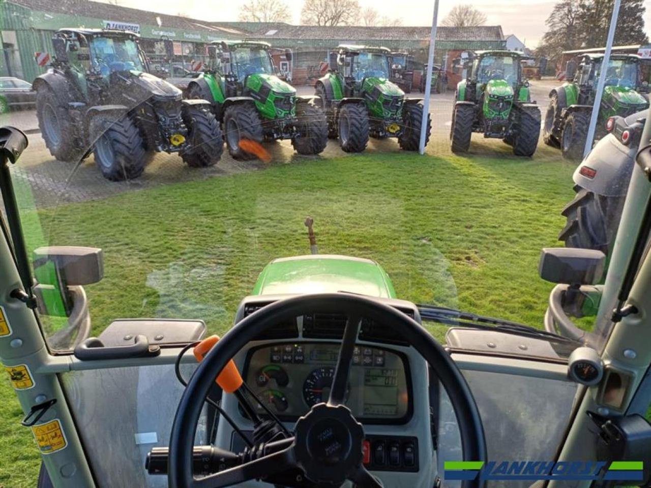 Traktor des Typs Deutz-Fahr Agrotron TTV 420, Gebrauchtmaschine in Neuenhaus (Bild 13)