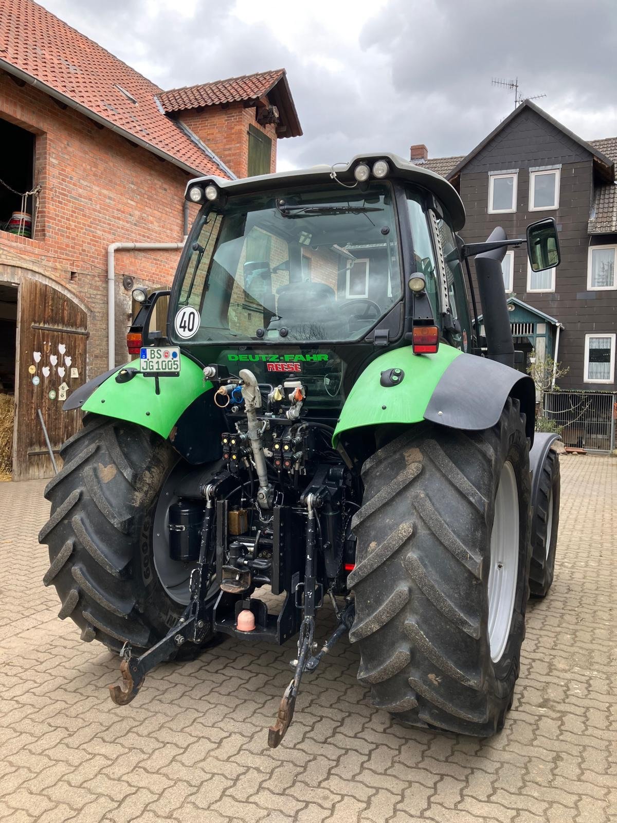 Traktor typu Deutz-Fahr Agrotron TTV 420, Gebrauchtmaschine w Hillerse (Zdjęcie 2)