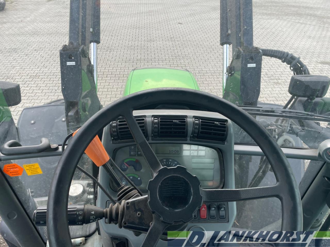 Traktor typu Deutz-Fahr Agrotron TTV 610, Gebrauchtmaschine w Klein Berßen (Zdjęcie 17)