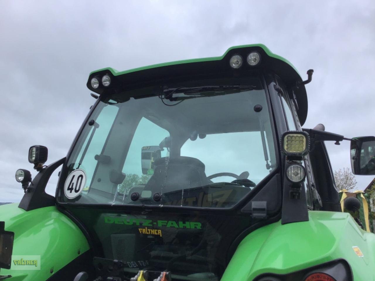 Traktor des Typs Deutz-Fahr AGROTRON TTV 6130.4, Gebrauchtmaschine in Büchlberg (Bild 5)