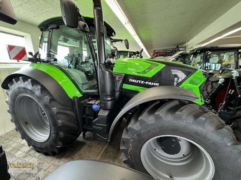 Traktor of the type Deutz-Fahr Agrotron TTV 6185, Neumaschine in Büchlberg