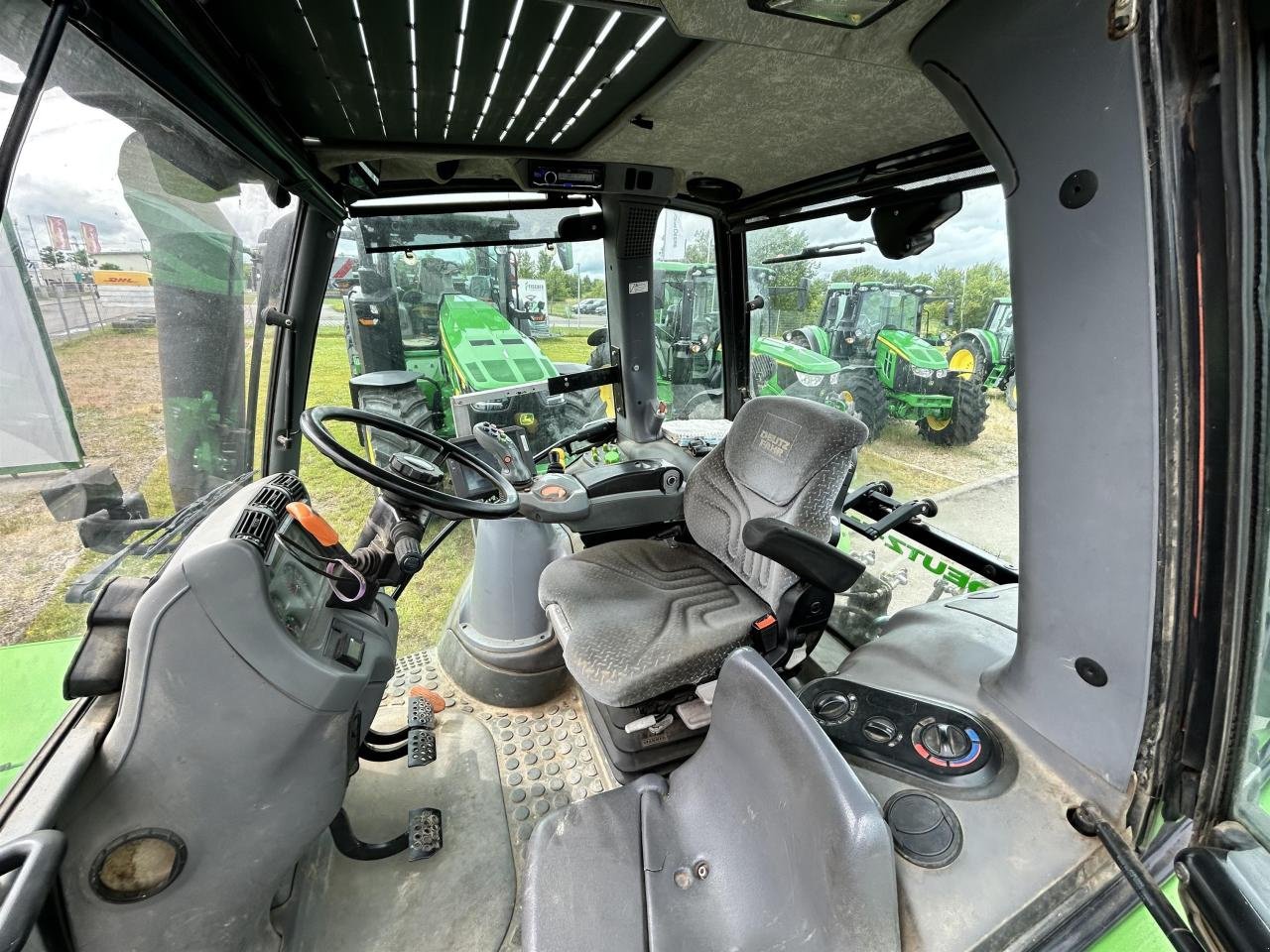 Traktor tip Deutz-Fahr Agrotron TTV 620, Gebrauchtmaschine in Zweibrücken (Poză 4)