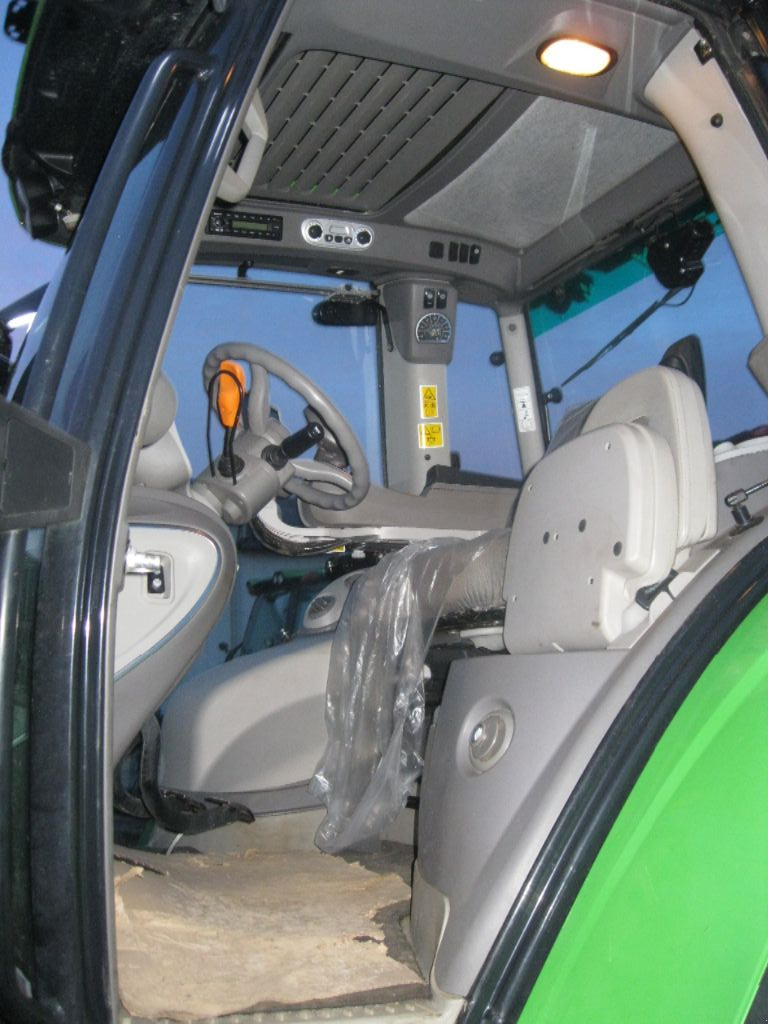 Traktor του τύπου Deutz-Fahr Agrotron TTV 7250, Gebrauchtmaschine σε BRECE (Φωτογραφία 5)