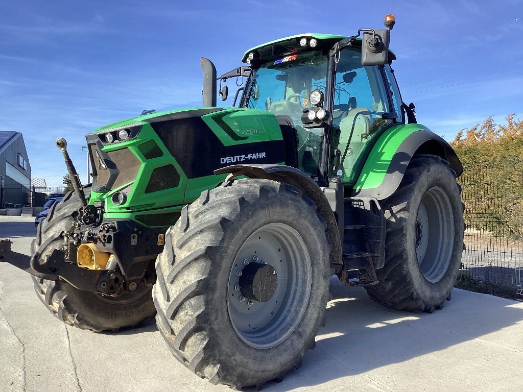 Traktor от тип Deutz-Fahr AGROTRON TTV 7250, Gebrauchtmaschine в AUMONT AUBRAC (Снимка 2)