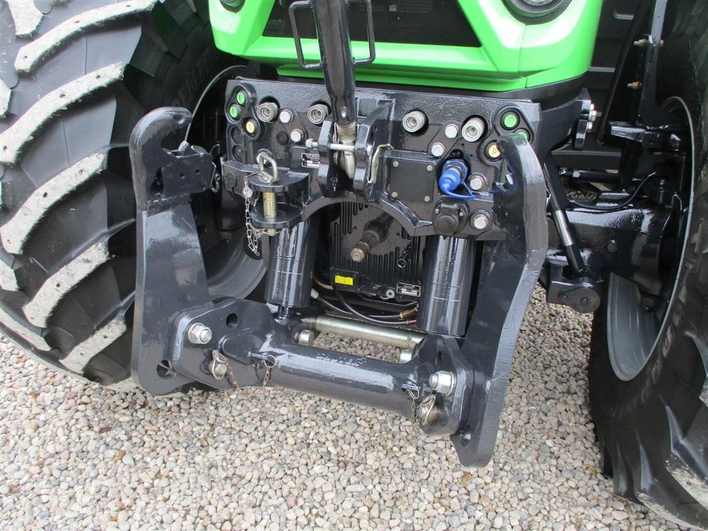 Traktor des Typs Deutz-Fahr Agrotron TTV 9340 Med frontlift og frontPTO, Gebrauchtmaschine in Lintrup (Bild 4)