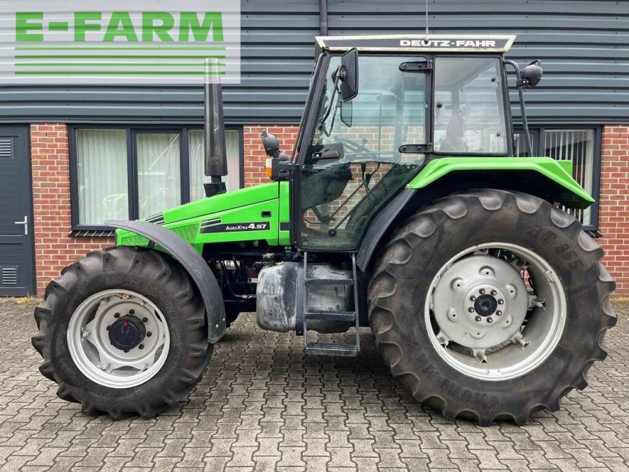 Traktor van het type Deutz-Fahr agroxtra 4.57, Gebrauchtmaschine in ag BROEKLAND (Foto 2)