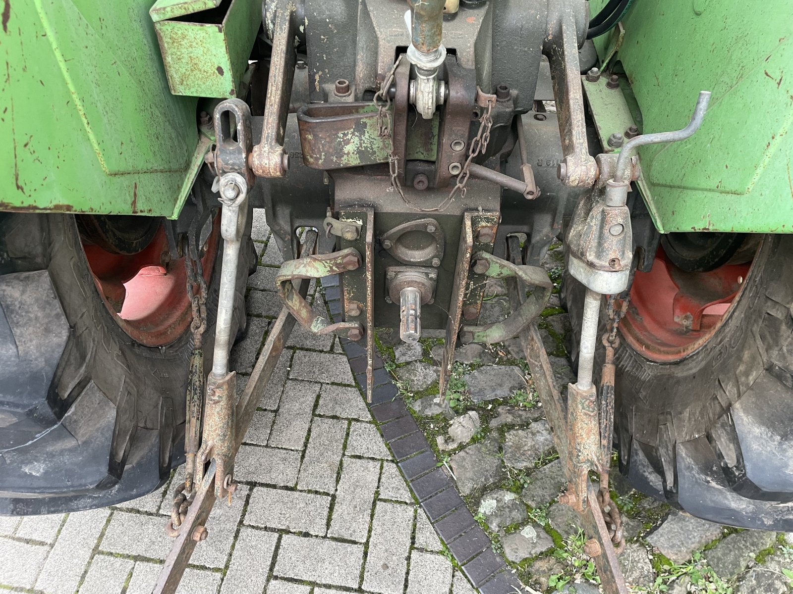 Traktor des Typs Deutz-Fahr D 4506 A, Gebrauchtmaschine in Hunteburg (Bild 4)