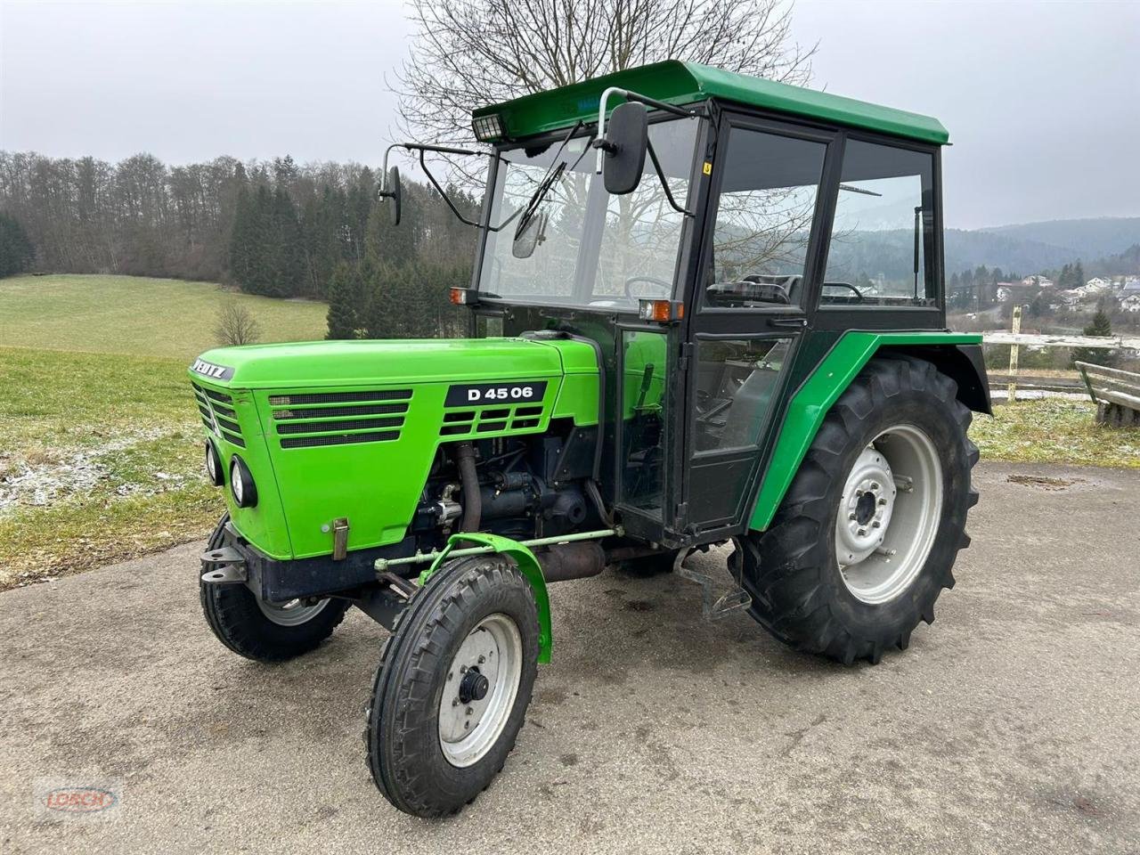 Traktor tip Deutz-Fahr D 4506 mit Niedrigkabine ca, 2,3m, Gebrauchtmaschine in Trochtelfingen (Poză 1)