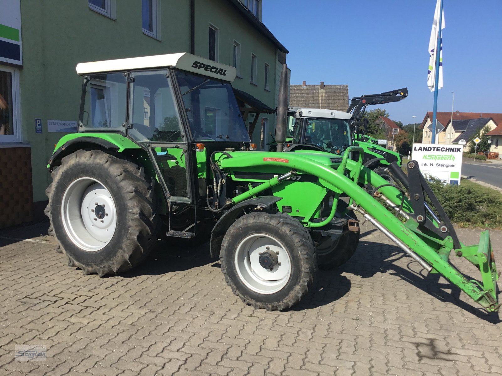 Traktor Türe ait Deutz-Fahr D 6007 A, Gebrauchtmaschine içinde Kasendorf (resim 1)