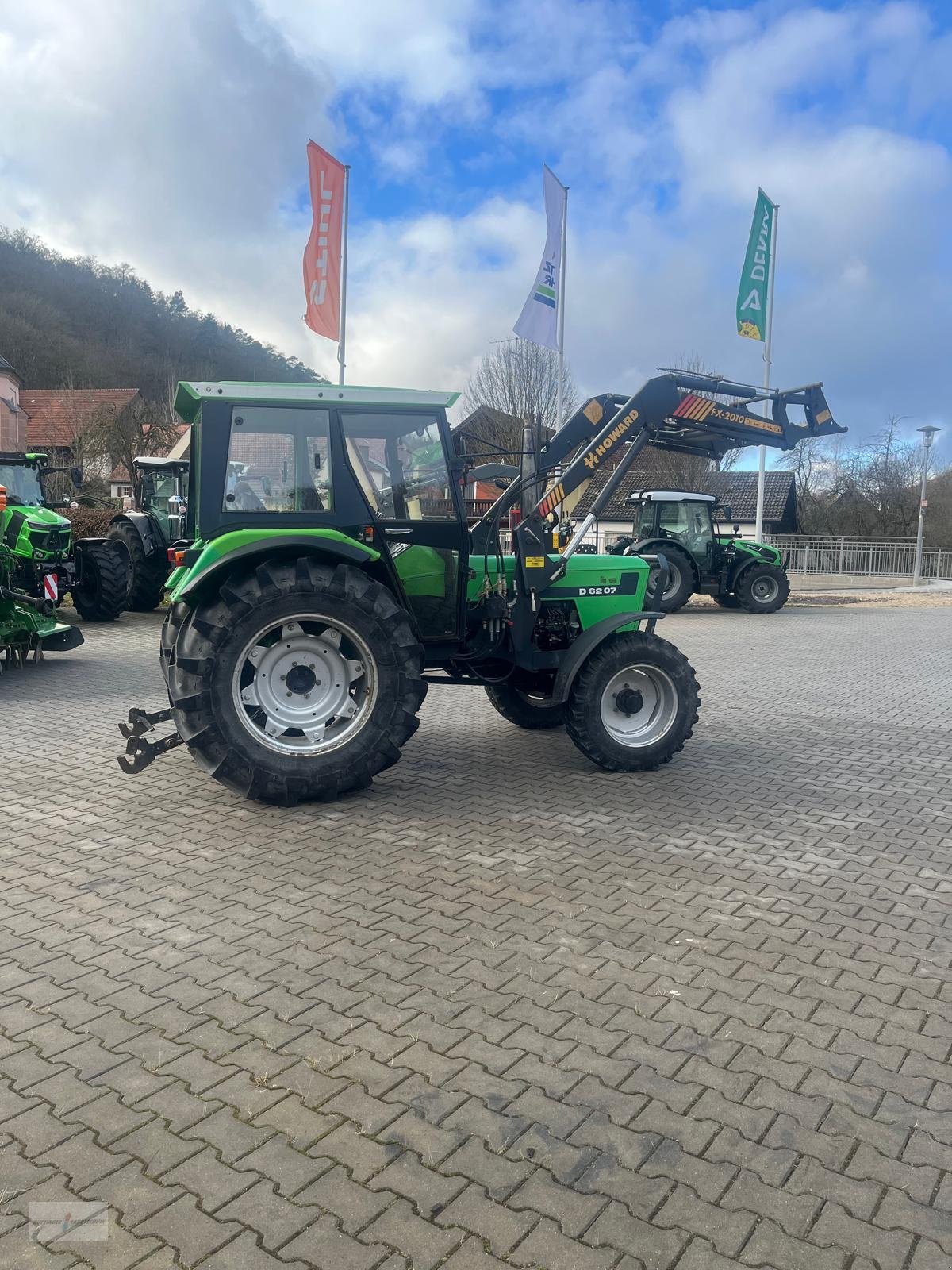 Traktor des Typs Deutz-Fahr D 6207 A, Gebrauchtmaschine in Treuchtlingen (Bild 3)