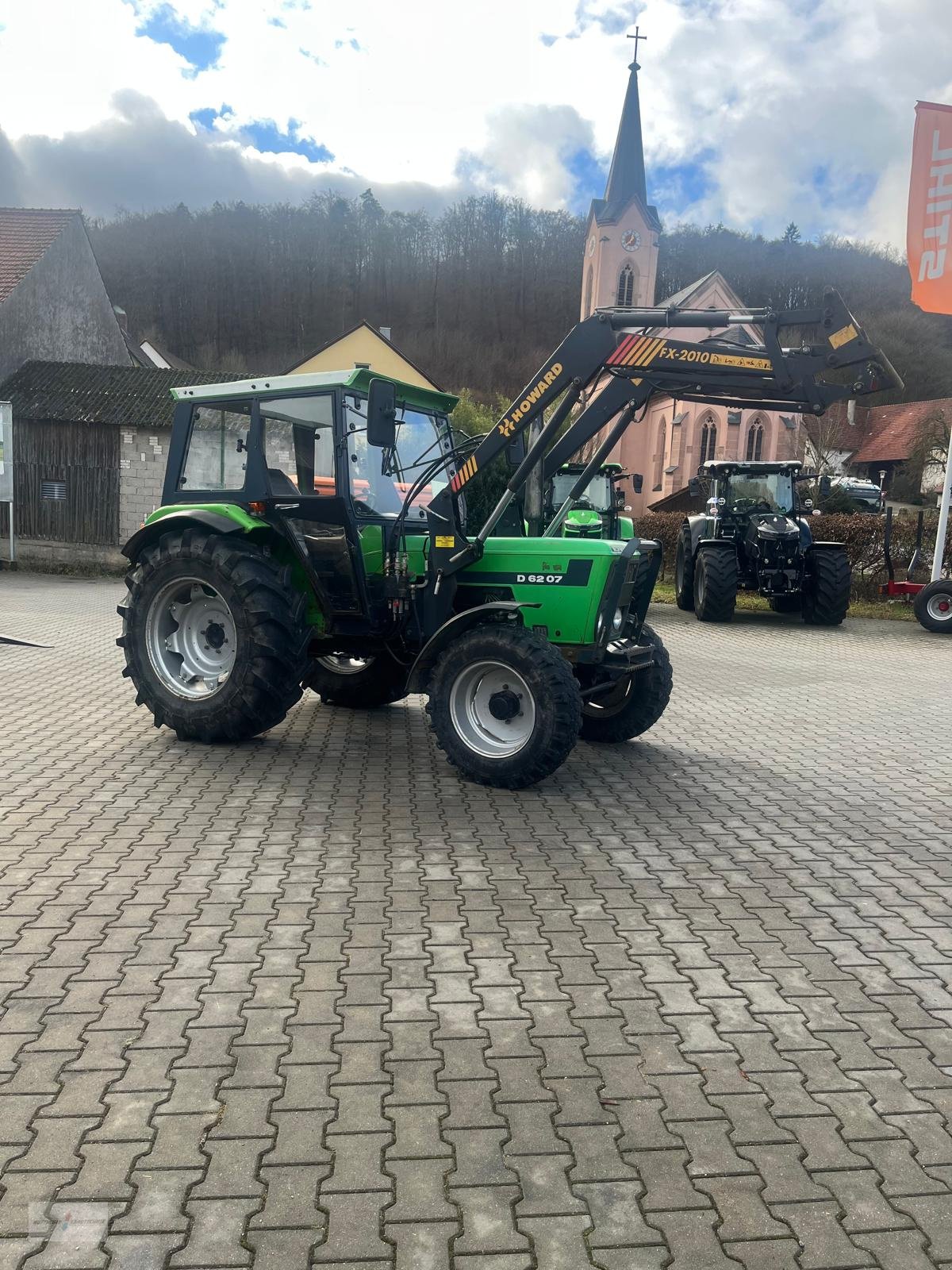 Traktor des Typs Deutz-Fahr D 6207 A, Gebrauchtmaschine in Treuchtlingen (Bild 4)