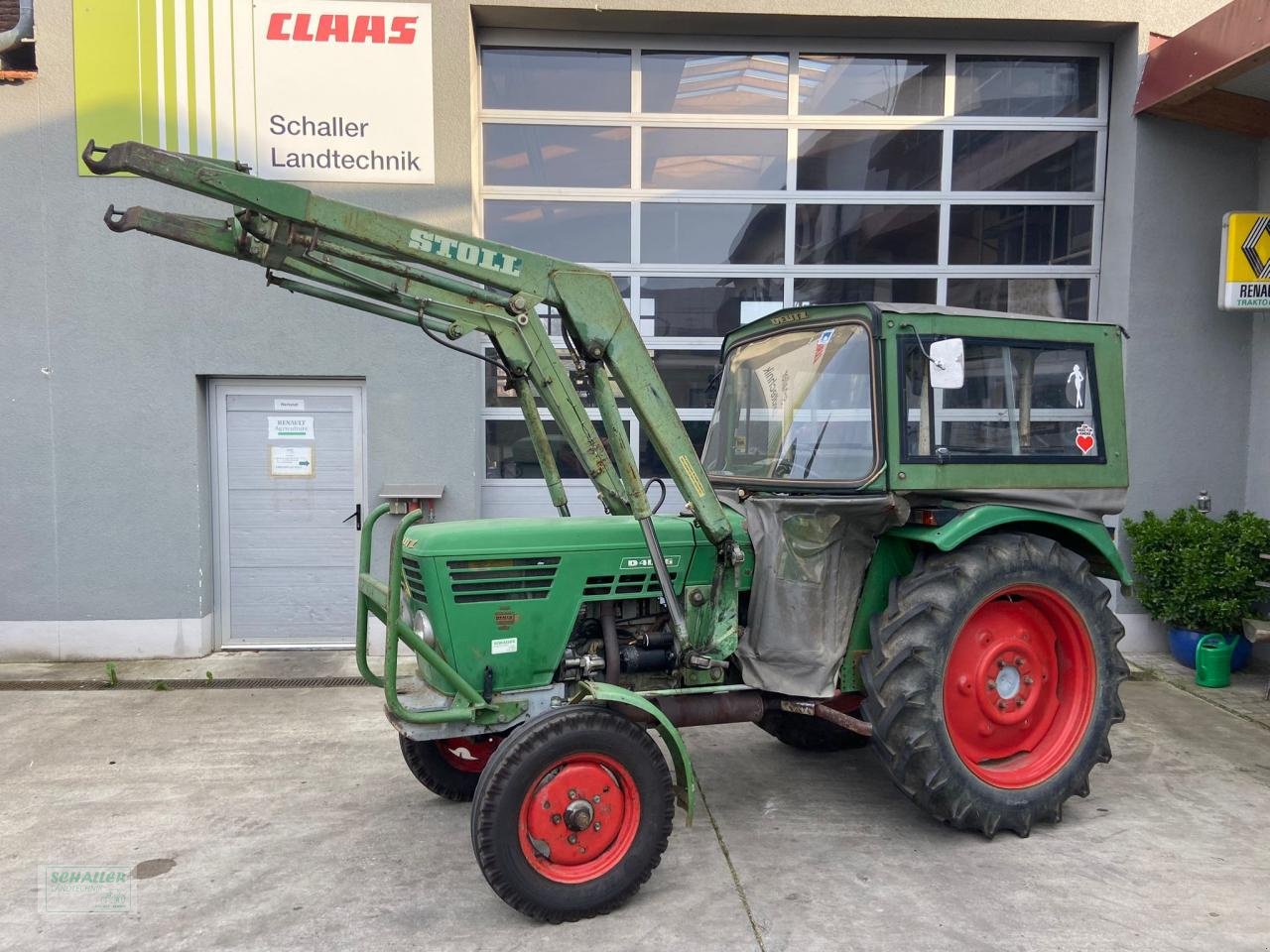 Traktor Türe ait Deutz-Fahr D4006 m. Frontlader und Halbkabine, Gebrauchtmaschine içinde Geiselhöring (resim 1)