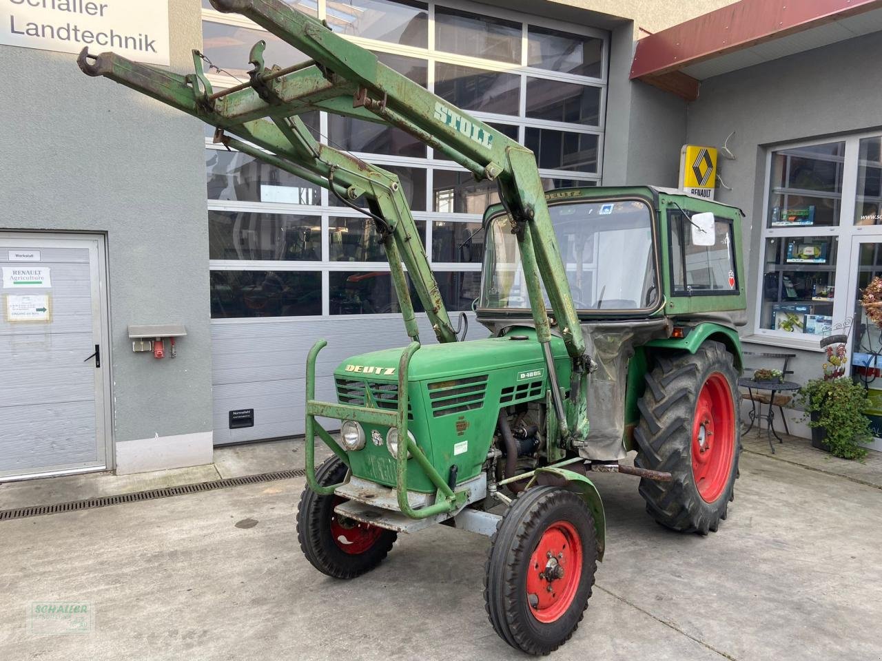 Traktor Türe ait Deutz-Fahr D4006 m. Frontlader und Halbkabine, Gebrauchtmaschine içinde Geiselhöring (resim 2)