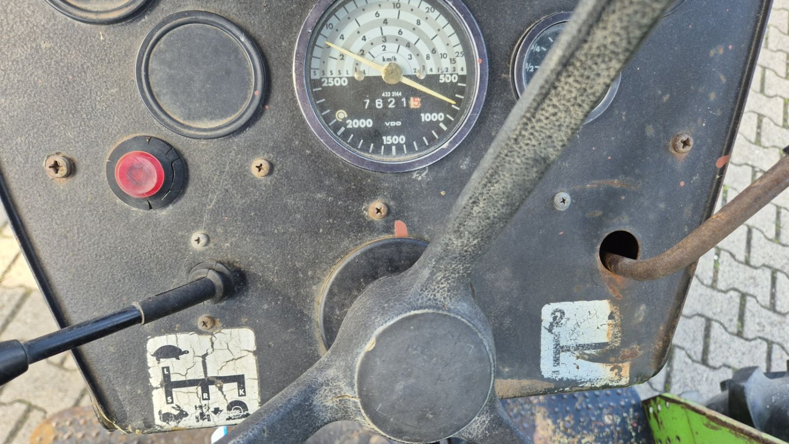 Traktor van het type Deutz-Fahr D6007 met Kruipversnelling, Gebrauchtmaschine in Schoonebeek (Foto 8)