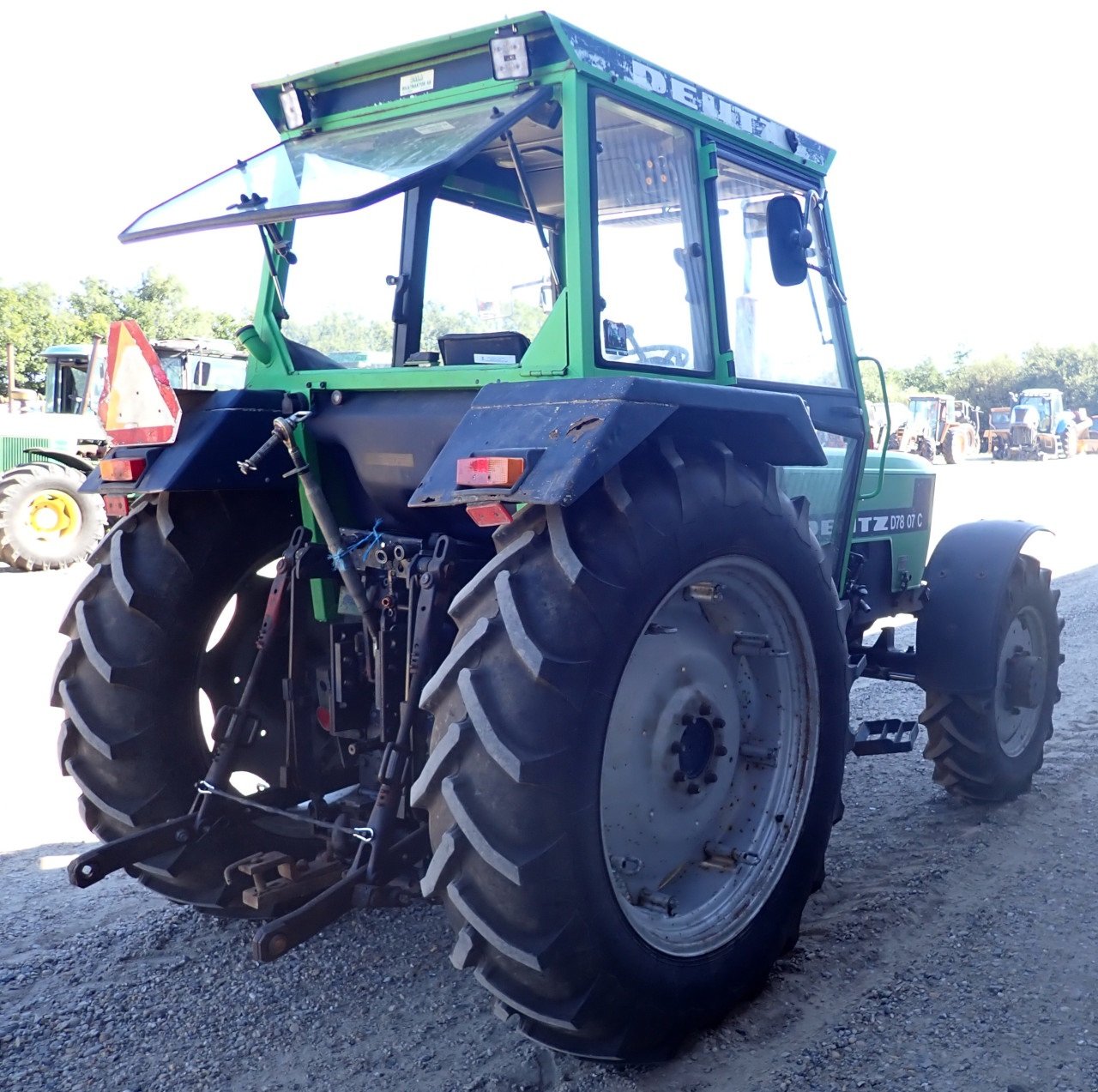 Traktor του τύπου Deutz-Fahr D7807, Gebrauchtmaschine σε Viborg (Φωτογραφία 4)