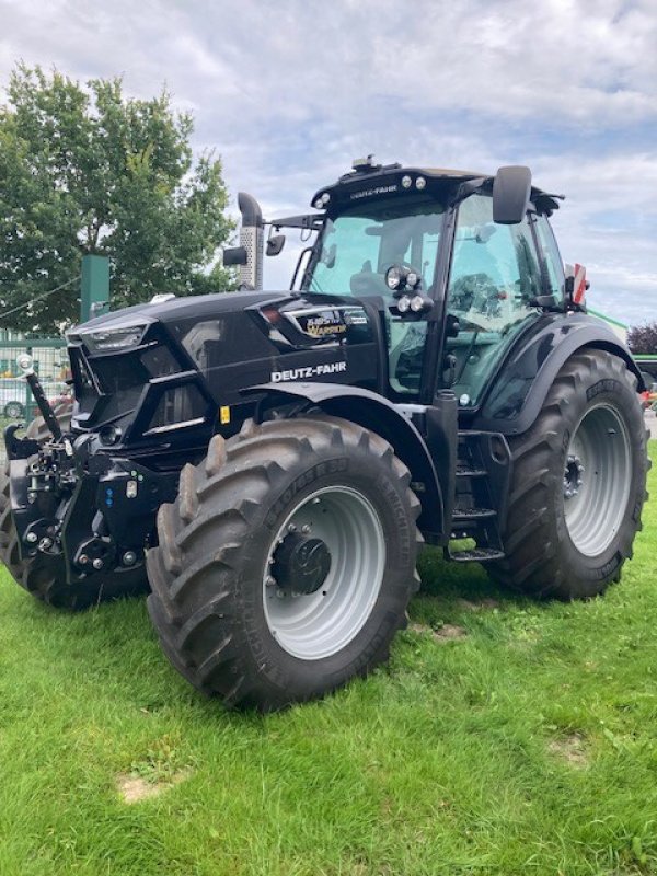 Traktor типа Deutz-Fahr Deutz Agrotron 6185 TTV Warrio, Gebrauchtmaschine в Gnutz (Фотография 1)