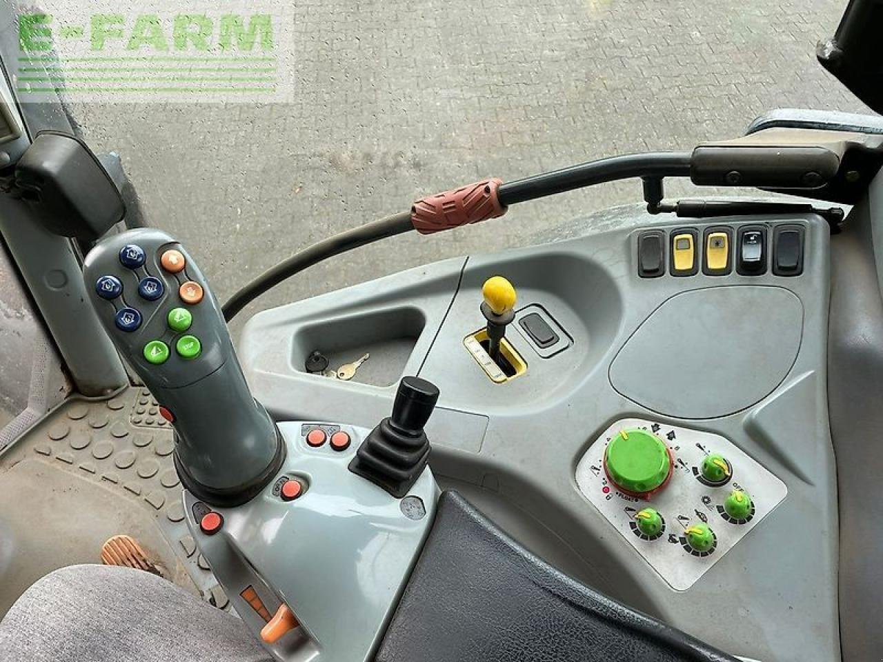 Traktor tip Deutz-Fahr deutz agrotron ttv430 met brede wielen, Gebrauchtmaschine in gg VEGHEL (Poză 14)