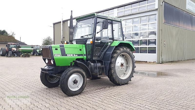 Traktor του τύπου Deutz-Fahr DEUTZ DX 3.10 star-cab / Kriechgang  original 2452 Stunden, Gebrauchtmaschine σε Leichlingen (Φωτογραφία 1)