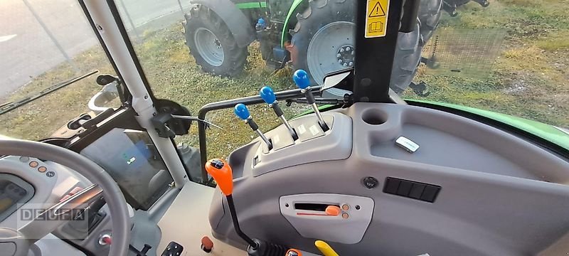 Traktor van het type Deutz-Fahr Deutz-Fahr 5080 D KEYLINE, Neumaschine in Erbach (Foto 5)