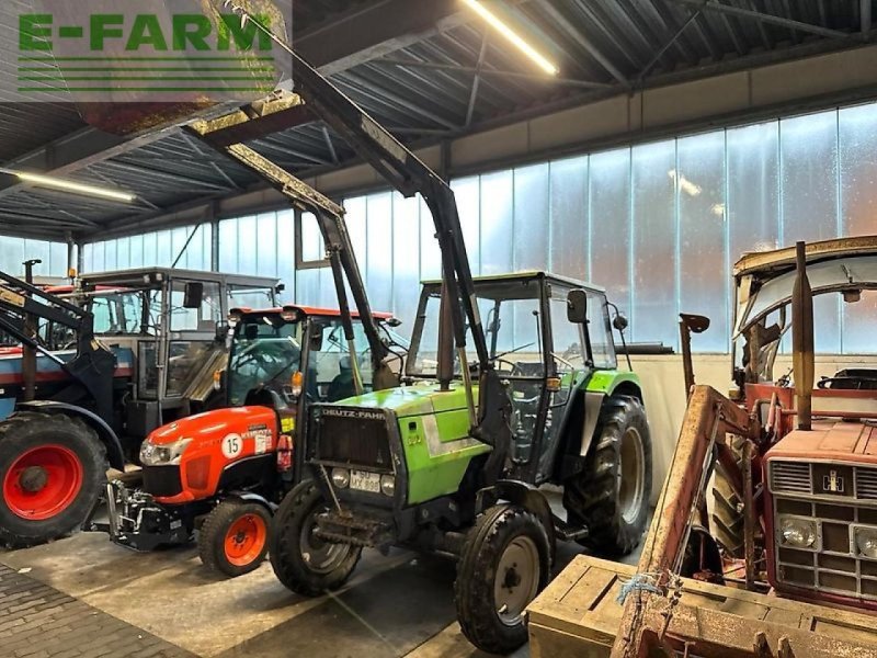 Traktor типа Deutz-Fahr dx 3.30 h, Gebrauchtmaschine в WENDEN