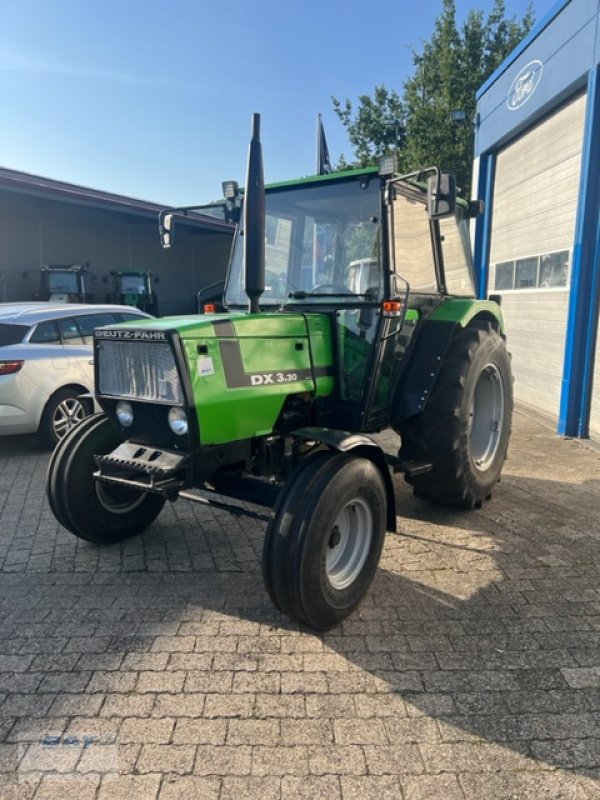 Traktor typu Deutz-Fahr DX 3.30 VarioCab, Gebrauchtmaschine w Sulzbach (Zdjęcie 2)