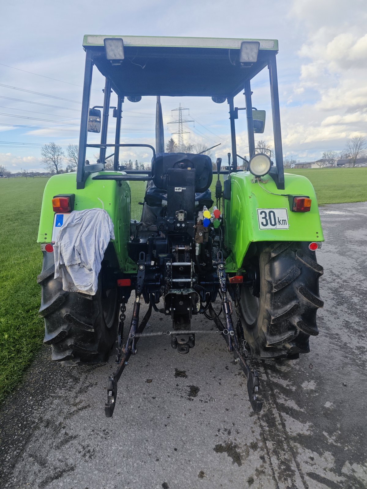 Traktor typu Deutz-Fahr DX 3.30 VarioCab, Gebrauchtmaschine v Dornbirn (Obrázek 2)