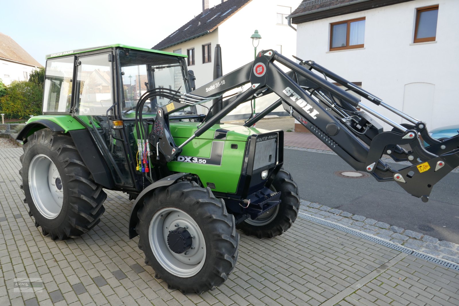 Traktor van het type Deutz-Fahr DX 3.50 Allr. Sehr guter Zustand! Mit fabrikneuen Stoll Ind-Lader, Gebrauchtmaschine in Langenzenn (Foto 2)