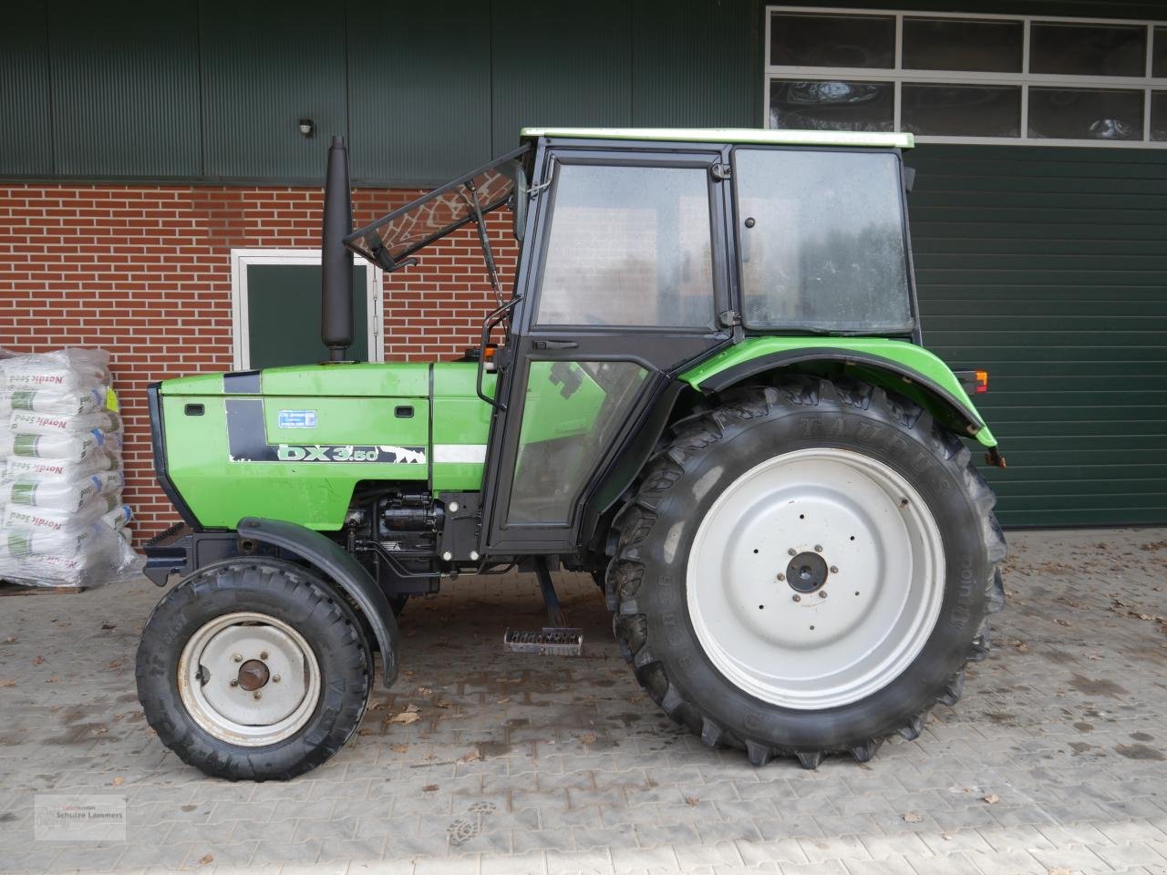 Traktor du type Deutz-Fahr DX 3.50 Dual Split 40 km/h, Gebrauchtmaschine en Borken (Photo 5)