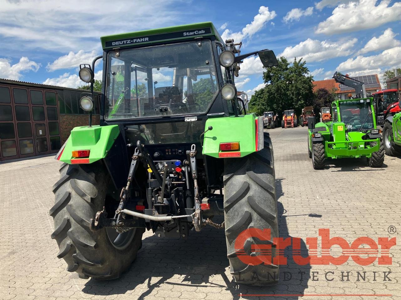 Traktor typu Deutz-Fahr DX 3.70 A, Gebrauchtmaschine w Ampfing (Zdjęcie 2)