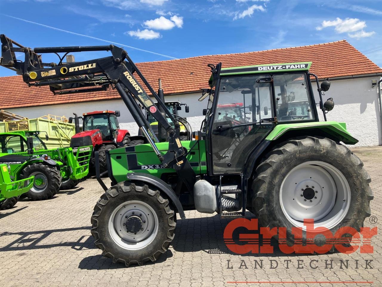 Traktor typu Deutz-Fahr DX 3.70 A, Gebrauchtmaschine w Ampfing (Zdjęcie 3)