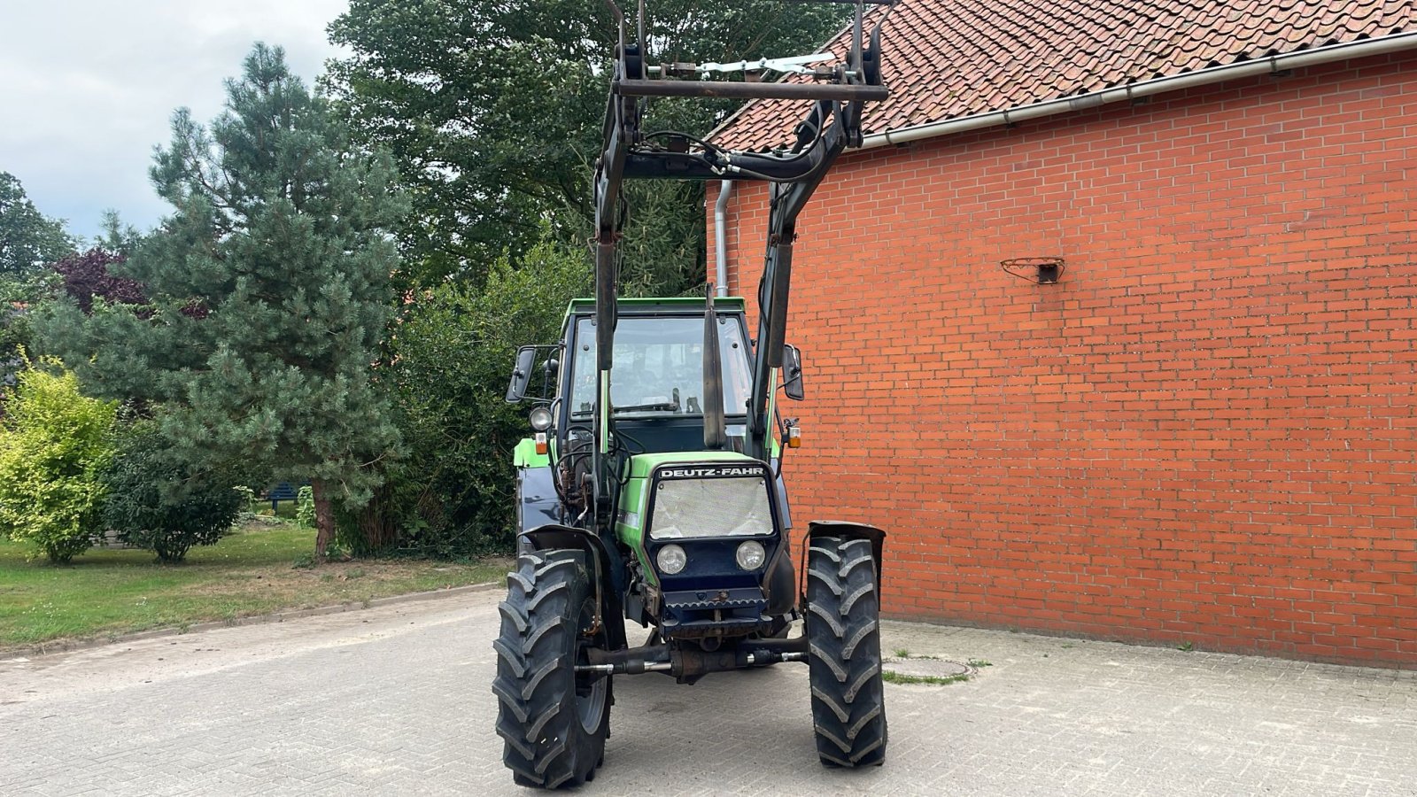 Traktor Türe ait Deutz-Fahr DX 3.70 StarCab, Gebrauchtmaschine içinde Schweringen (resim 2)