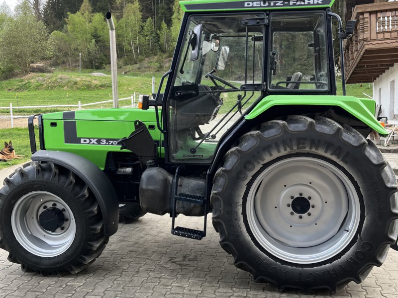 Traktor of the type Deutz-Fahr DX 3.70 StarCab, Gebrauchtmaschine in Teisnach (Picture 1)