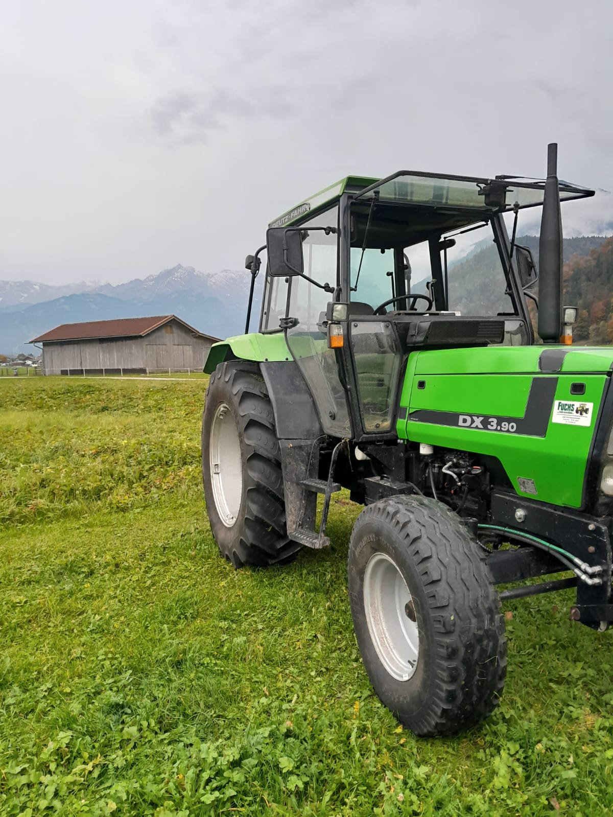 Traktor des Typs Deutz-Fahr DX 3.90, Gebrauchtmaschine in Farchant (Bild 3)