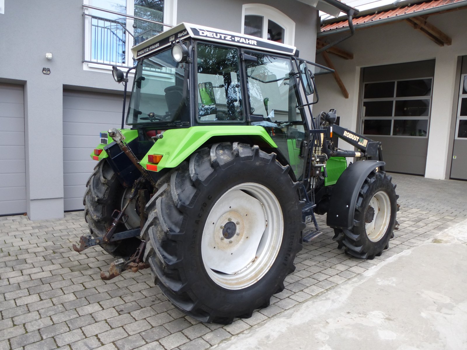 Traktor of the type Deutz-Fahr DX 4.17 AgroXtra, Gebrauchtmaschine in Petersdorf (Picture 8)