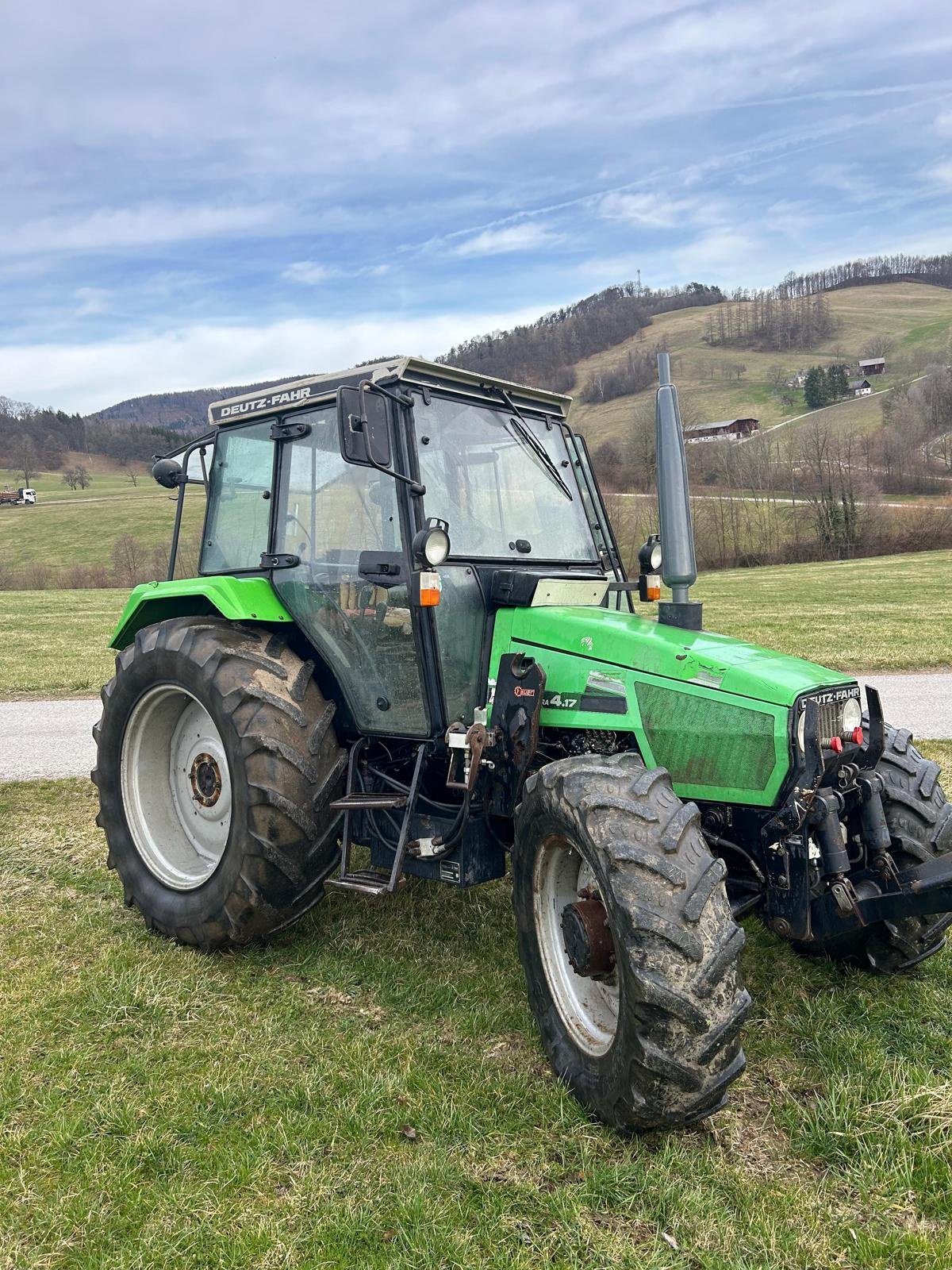 Traktor типа Deutz-Fahr DX 4.17 AgroXtra, Gebrauchtmaschine в Altenmarkt an der Triesting (Фотография 1)