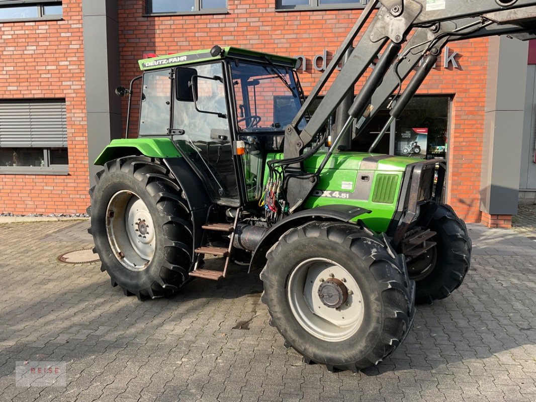 Traktor des Typs Deutz-Fahr DX 4.51, Gebrauchtmaschine in Lippetal / Herzfeld (Bild 2)