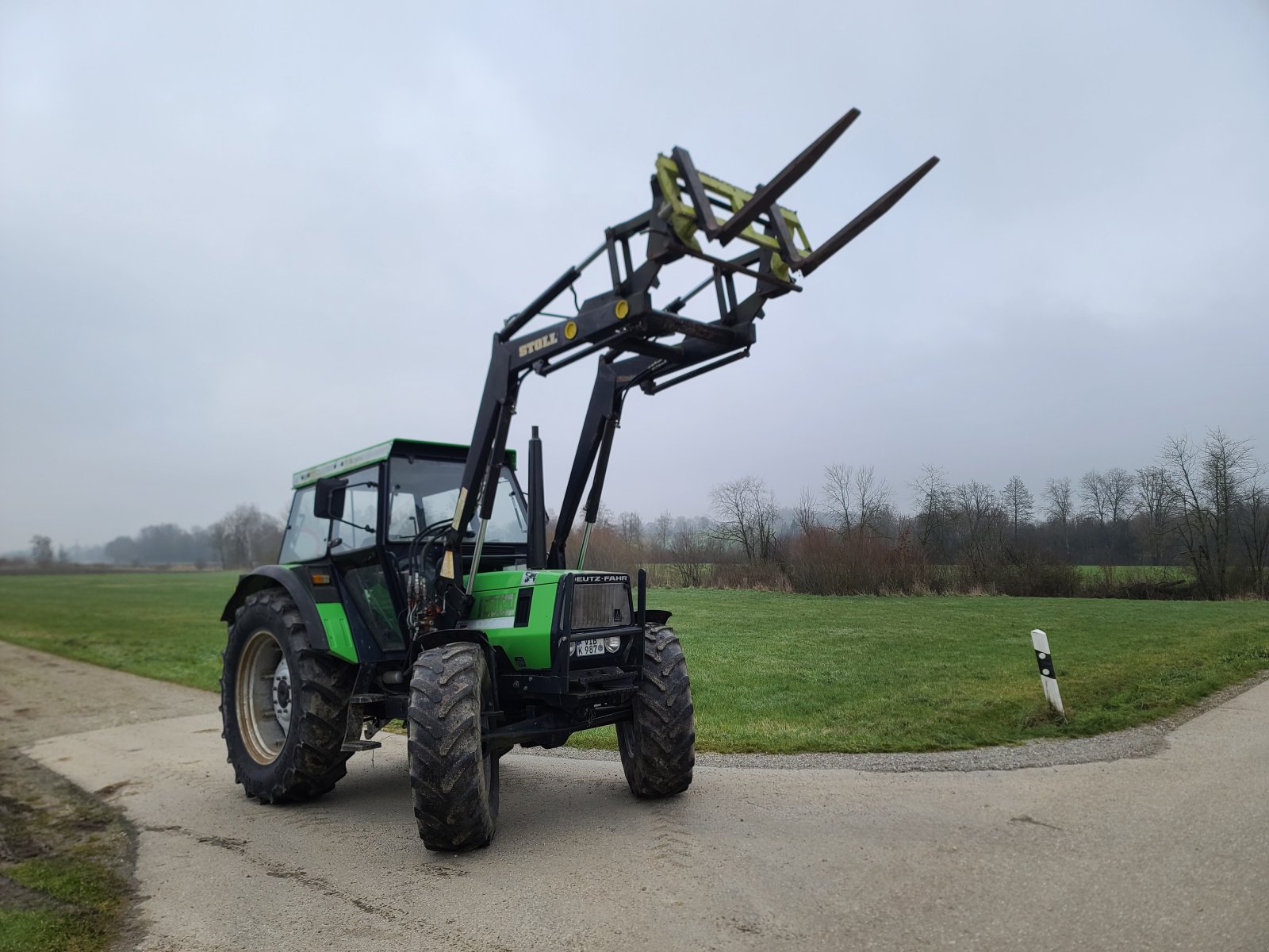 Traktor del tipo Deutz-Fahr DX 4.70, Gebrauchtmaschine In Obervilslern (Immagine 1)