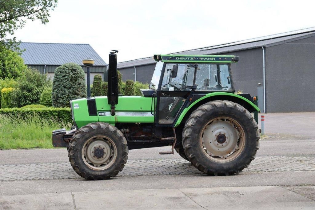 Traktor типа Deutz-Fahr DX6.16 EA, Gebrauchtmaschine в Antwerpen (Фотография 1)