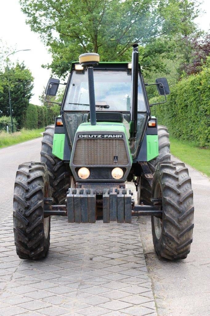 Traktor типа Deutz-Fahr DX6.16 EA, Gebrauchtmaschine в Antwerpen (Фотография 9)