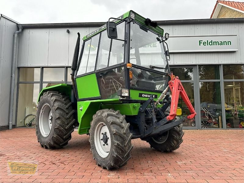 Traktor van het type Deutz-Fahr Intrac 2004 40km/h Druckluft Frontzapfwelle, Gebrauchtmaschine in Neuenkirchen-Vinte