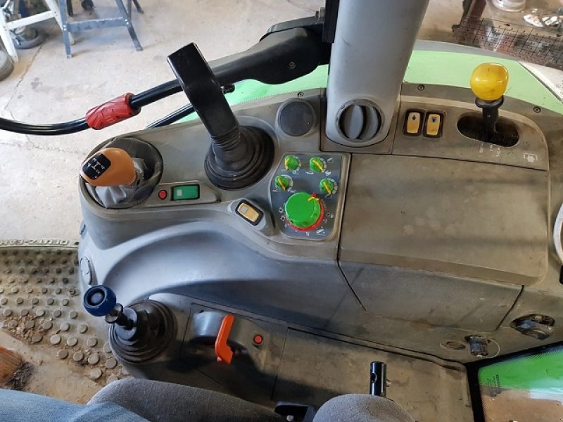 Traktor tip Deutz-Fahr K110, Gebrauchtmaschine in PITHIVIERS Cedex (Poză 7)