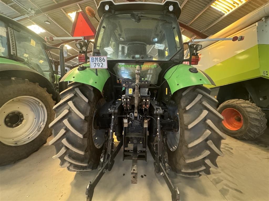 Traktor типа Deutz-Fahr M600 Meget få timer,  med den kraftige bagende - Rigtig fin traktor, Gebrauchtmaschine в Nykøbing Falster (Фотография 5)