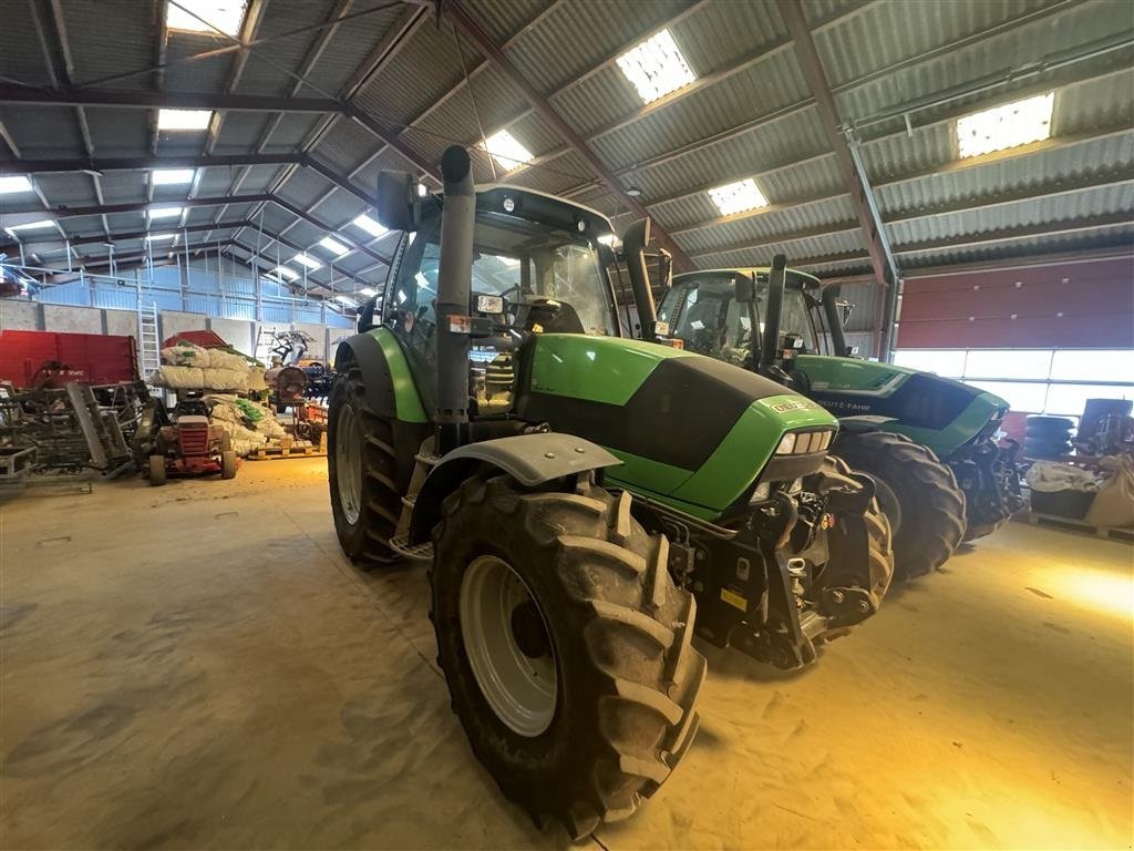 Traktor of the type Deutz-Fahr M600 Meget få timer,  med den kraftige bagende - Rigtig fin traktor, Gebrauchtmaschine in Nykøbing Falster (Picture 3)