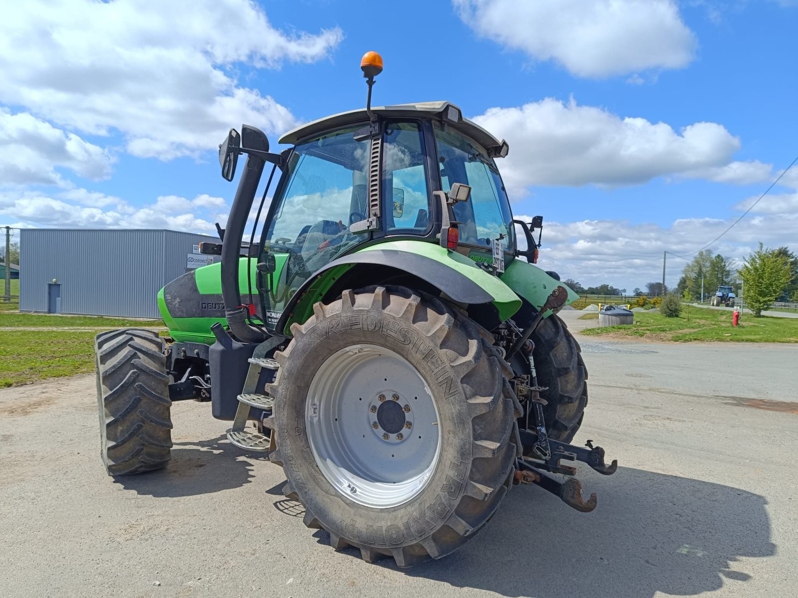 Traktor typu Deutz-Fahr M610, Gebrauchtmaschine v Le Horps (Obrázok 2)