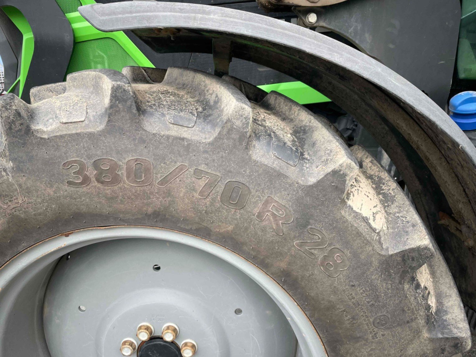 Traktor za tip Deutz-Fahr Tracteur agricole 6120 Deutz-Fahr, Gebrauchtmaschine u LA SOUTERRAINE (Slika 10)