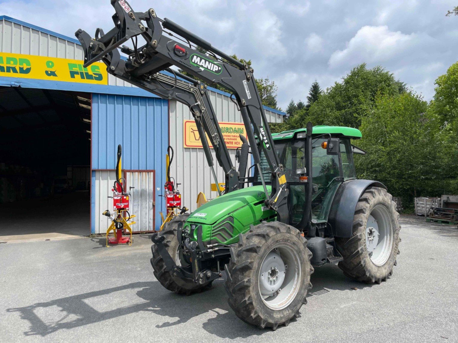 Traktor tipa Deutz-Fahr Tracteur agricole AGROPLUS 100 Deutz-Fahr, Gebrauchtmaschine u LA SOUTERRAINE (Slika 1)